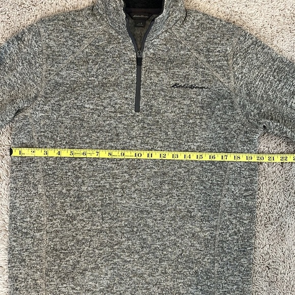 Eddie Bauer men’s SZ SM 1/4 zip fleece pullover. Grey taupe cream.Excellent cond - Picture 8 of 12